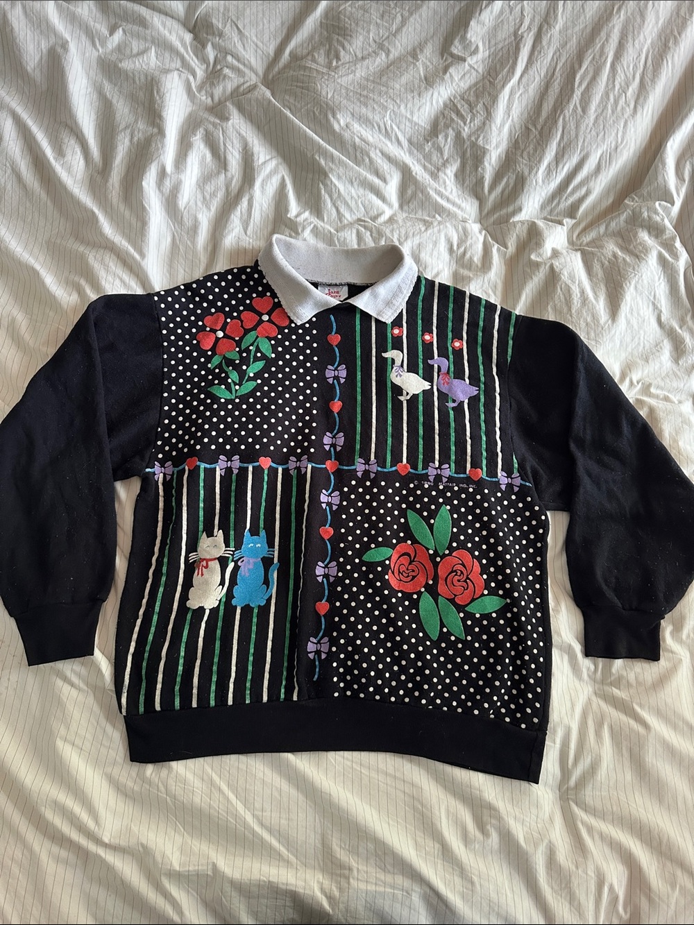 Vintage 90s Jane Colby Geese and Cats Collared Sweatshirt